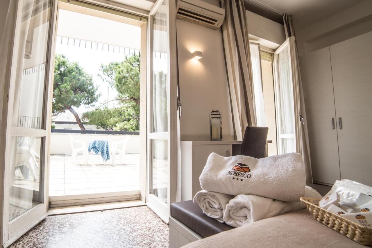 B&B Moresco Cattolica Ngoại thất bức ảnh